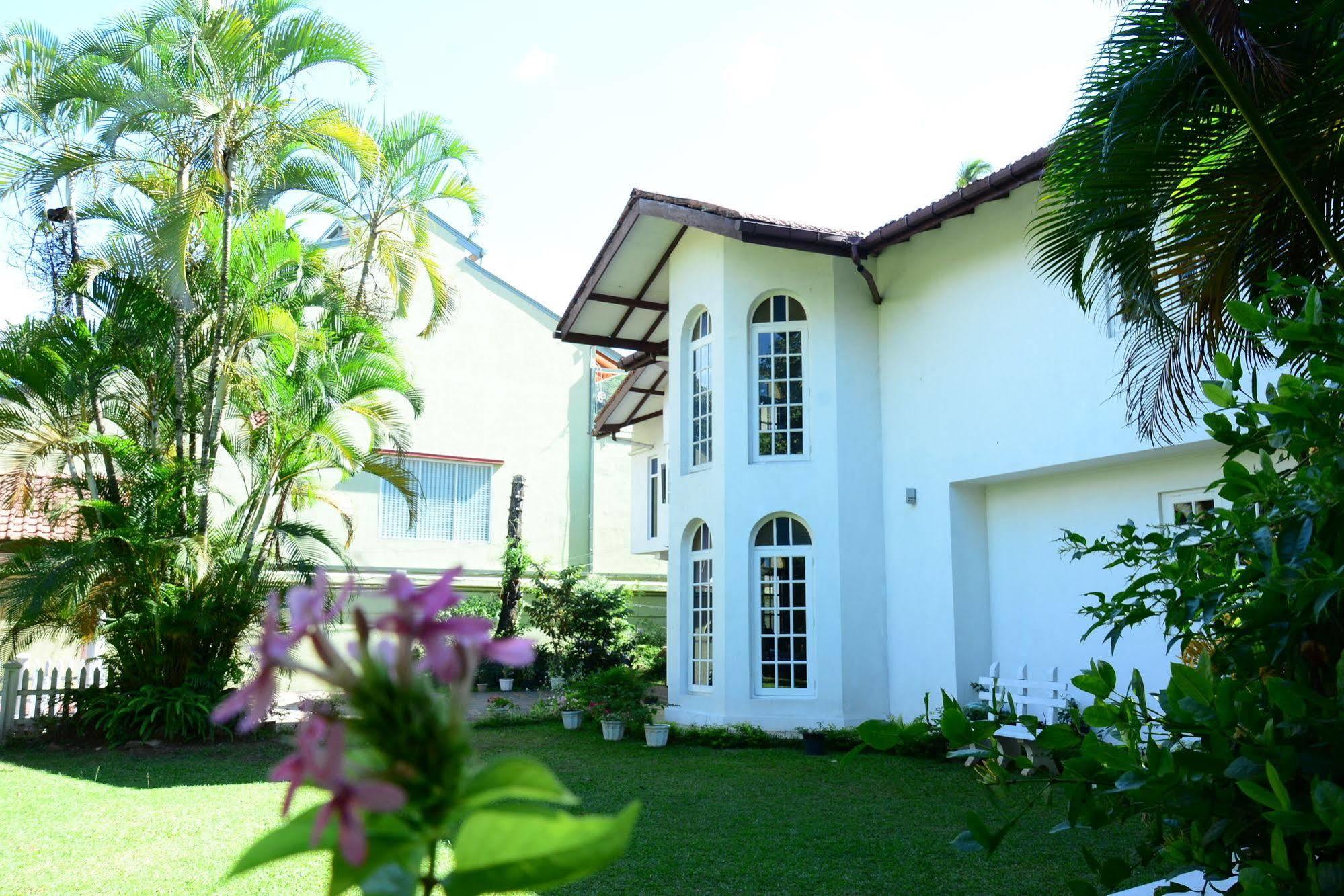Kandy Green View Bungalow ภายนอก รูปภาพ