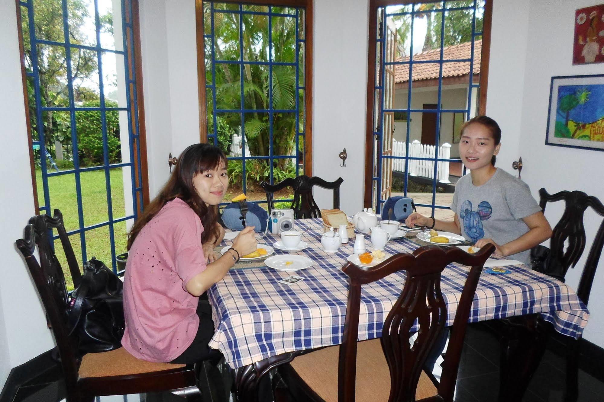 Kandy Green View Bungalow ภายนอก รูปภาพ