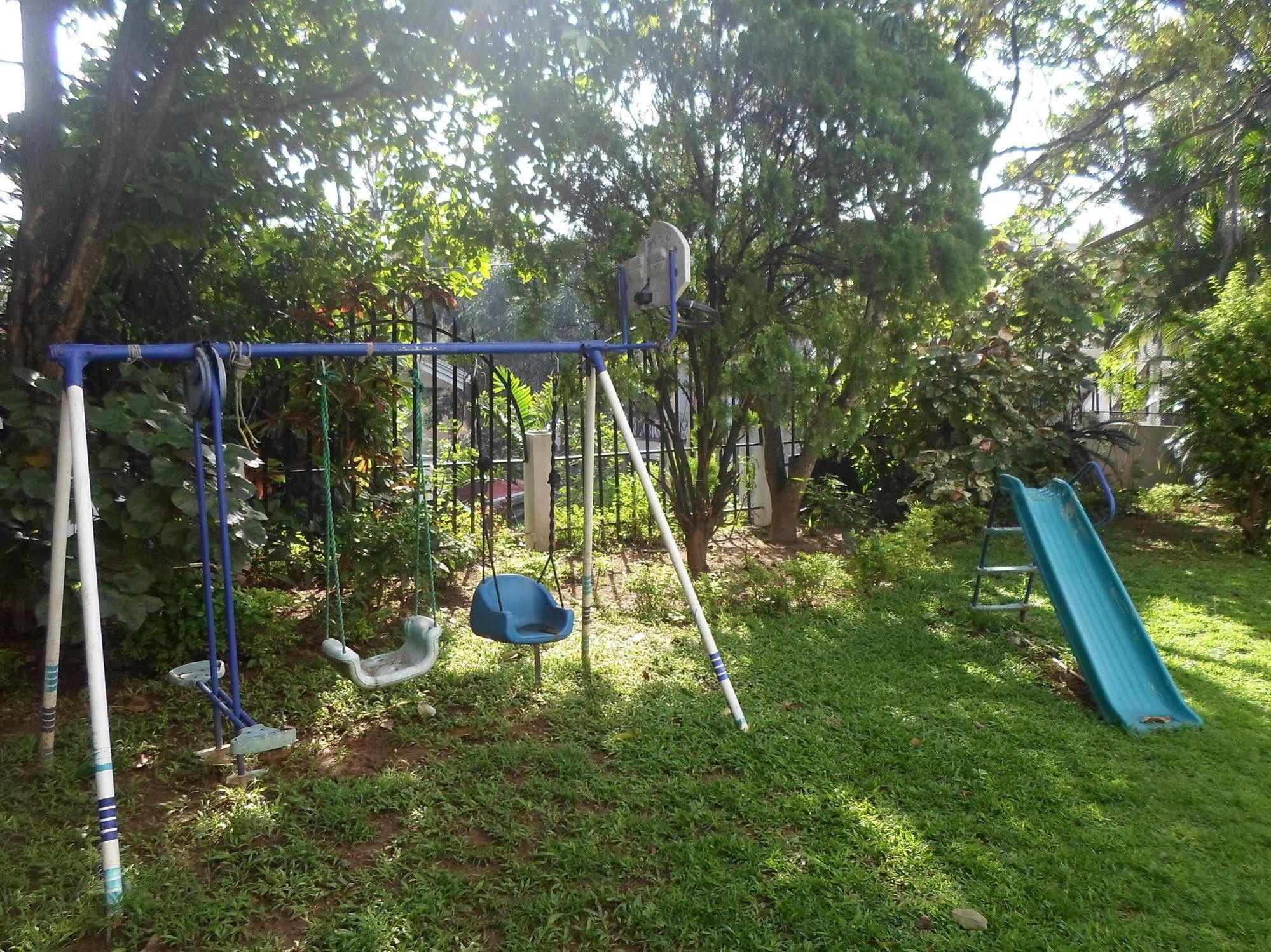 Kandy Green View Bungalow ภายนอก รูปภาพ